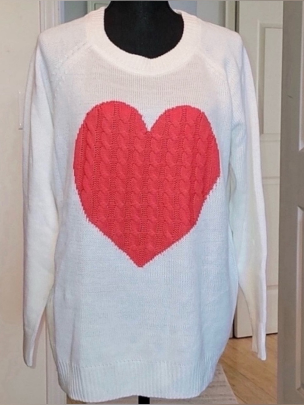 Gorgeous XL Exlura Sweater(NWOT)